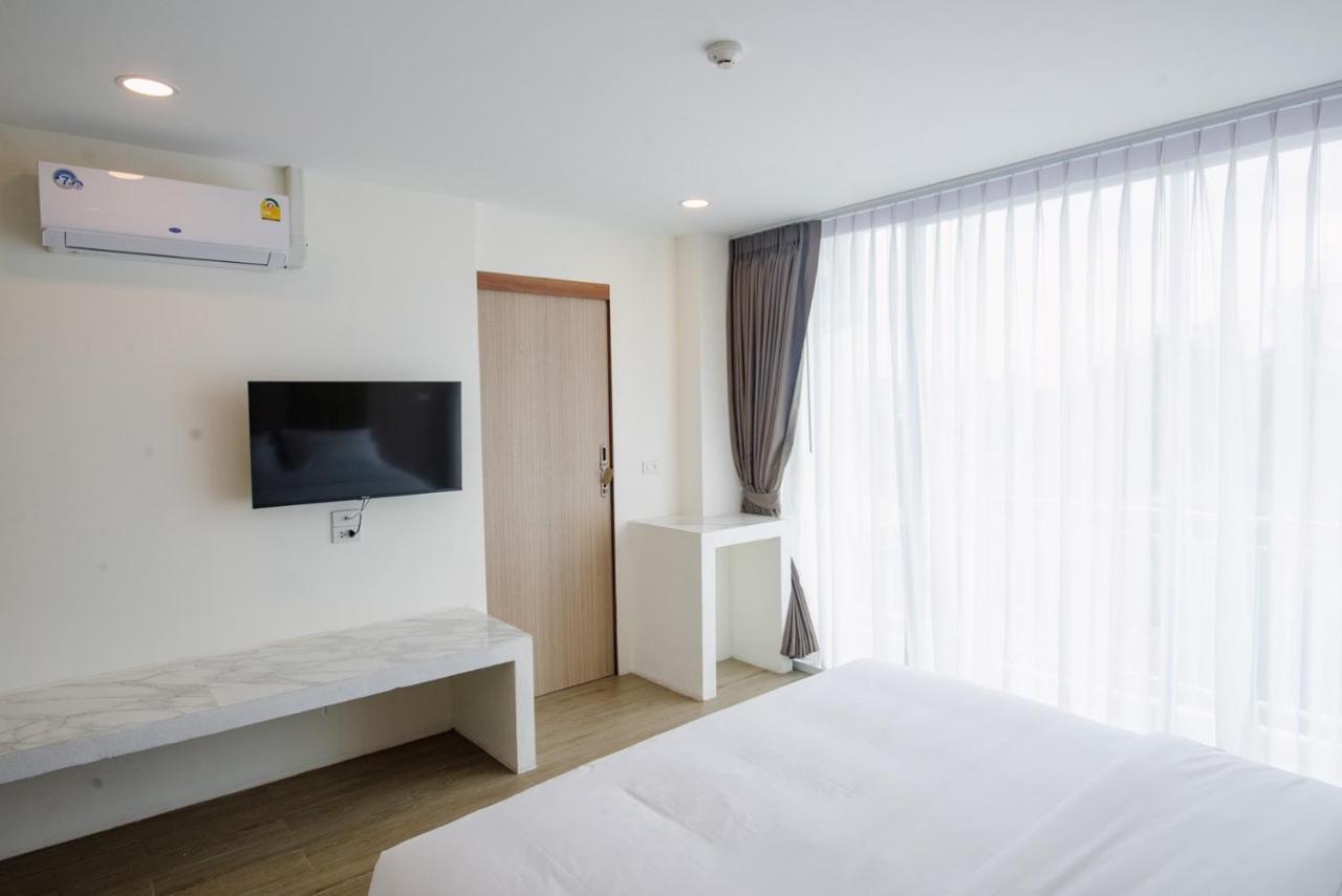 Hotel Agnes Buriram Exterior photo