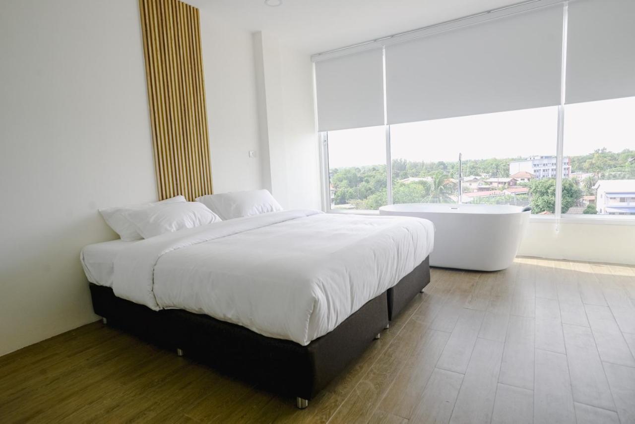 Hotel Agnes Buriram Exterior photo