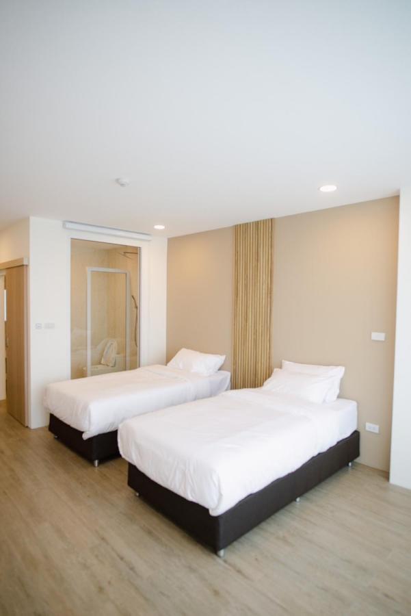 Hotel Agnes Buriram Exterior photo